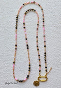 Collier Gadji Du Sud Baracouda "PETALES DE ROSE"1